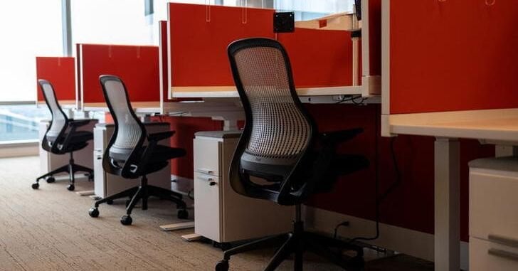 Paid time off is not part of workers’ ‘salary,’ U.S. court rules